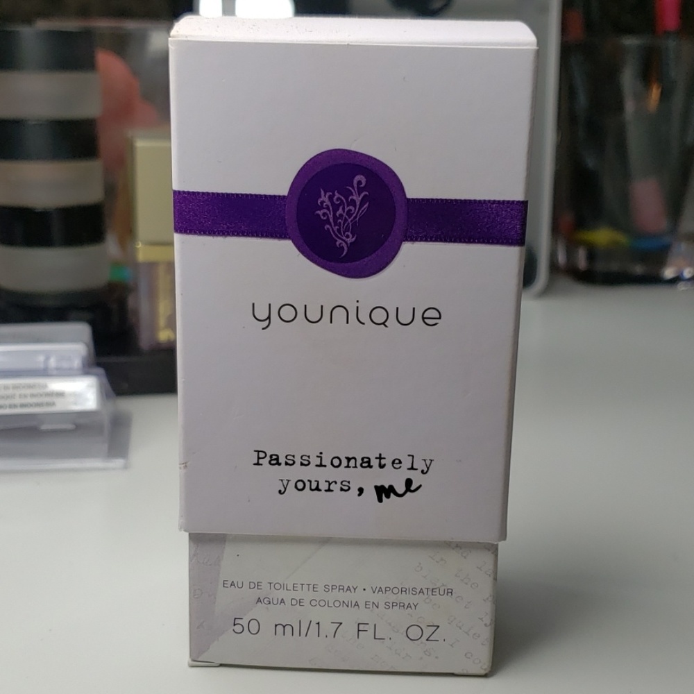 Eau de toilette spray